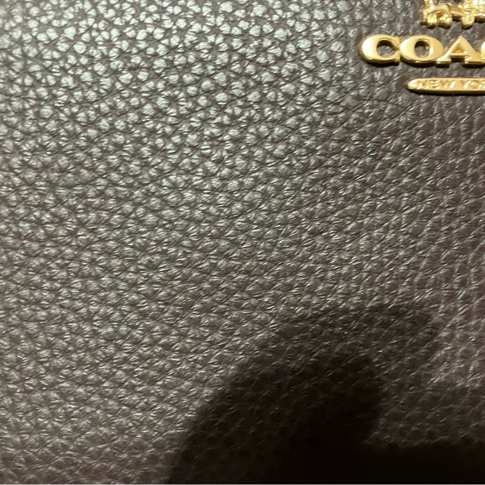 Coach - Picture 3 of 11